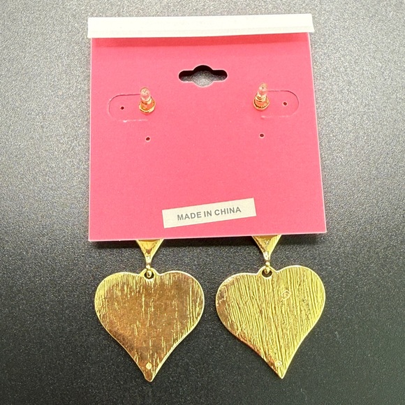 ISAAC MIZRAHI - Heart Earrings - Picture 4 of 5